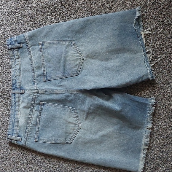 Mens Medium Distressed Ripped Denim Jeqn Shorts Manfinity - Picture 2 of 4